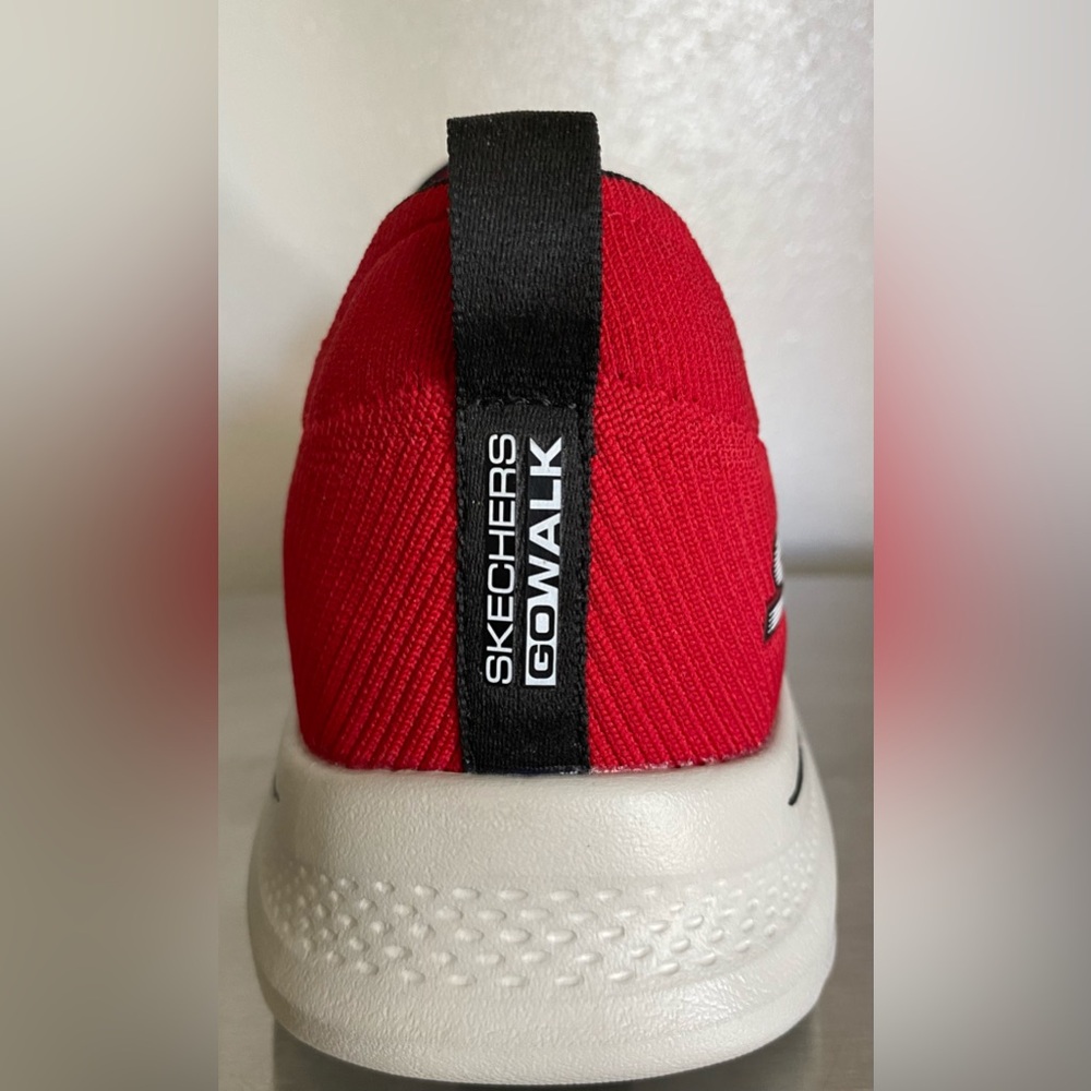 NWT-SKECHERS..MENS RED GO WALK HYPER PILLAR SNEAKERS - Picture 4 of 16